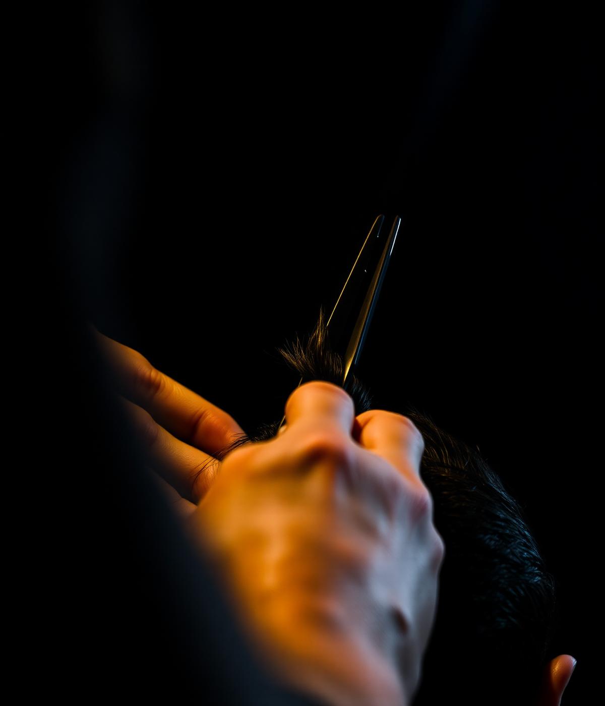 Barber aan het werk